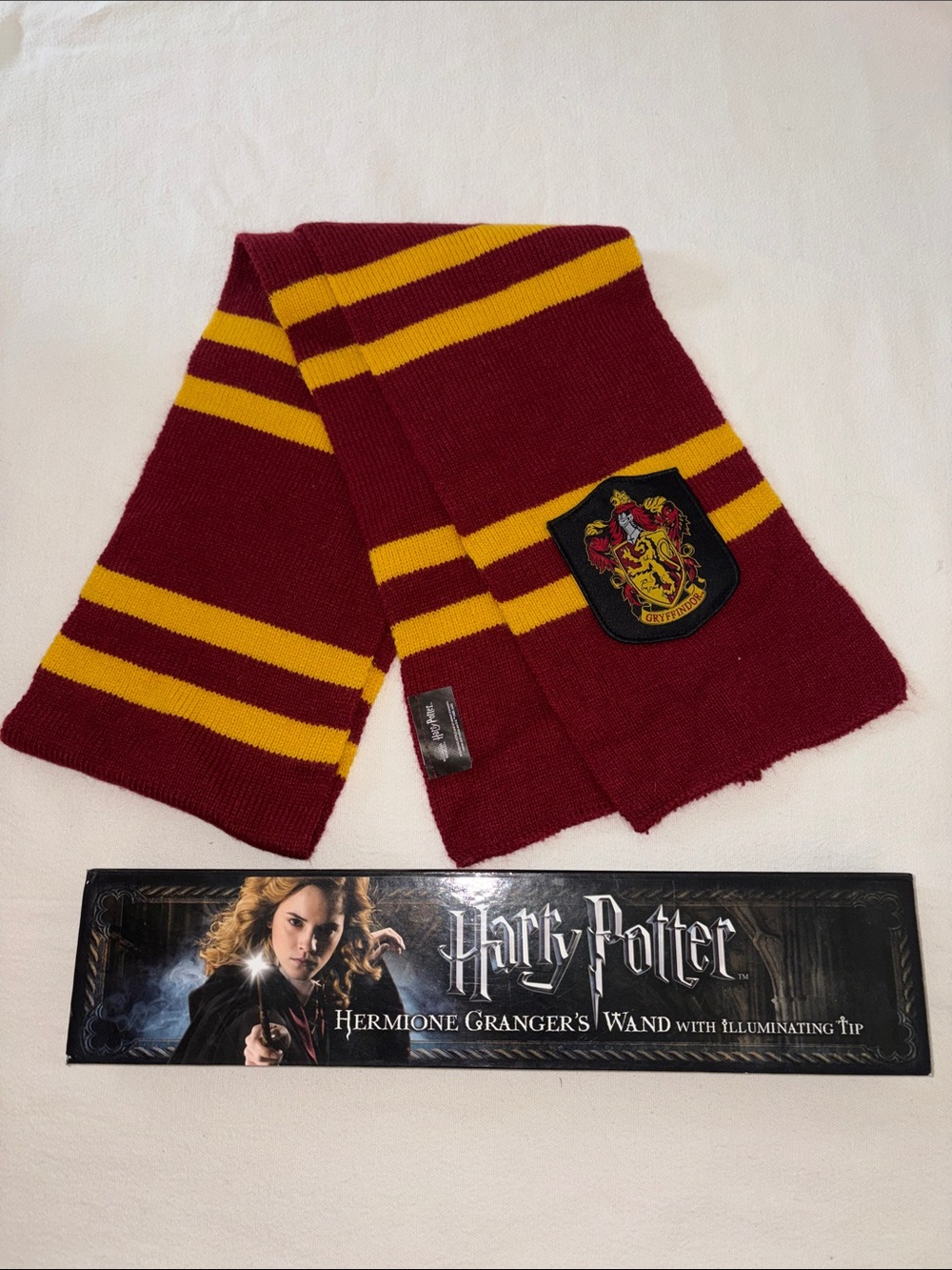 Harry Potter, Hermione, Granger wand, Gryffindor scarf Halloween costume